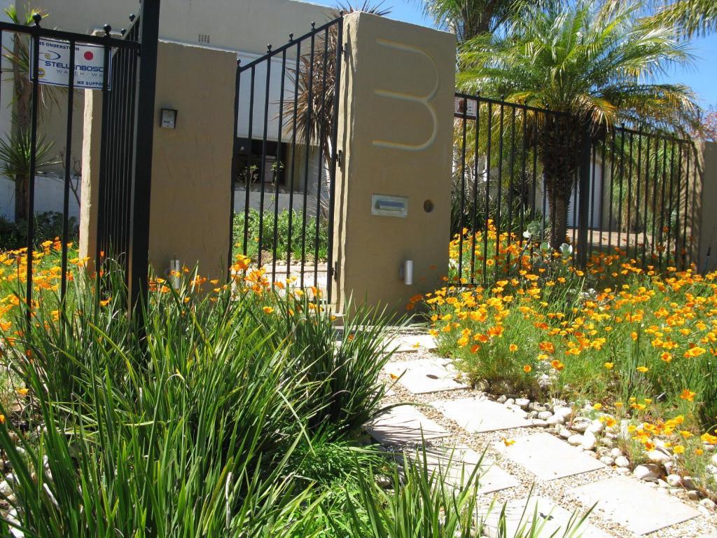 Casablanca Bed And Breakfast Stellenbosch Exterior foto