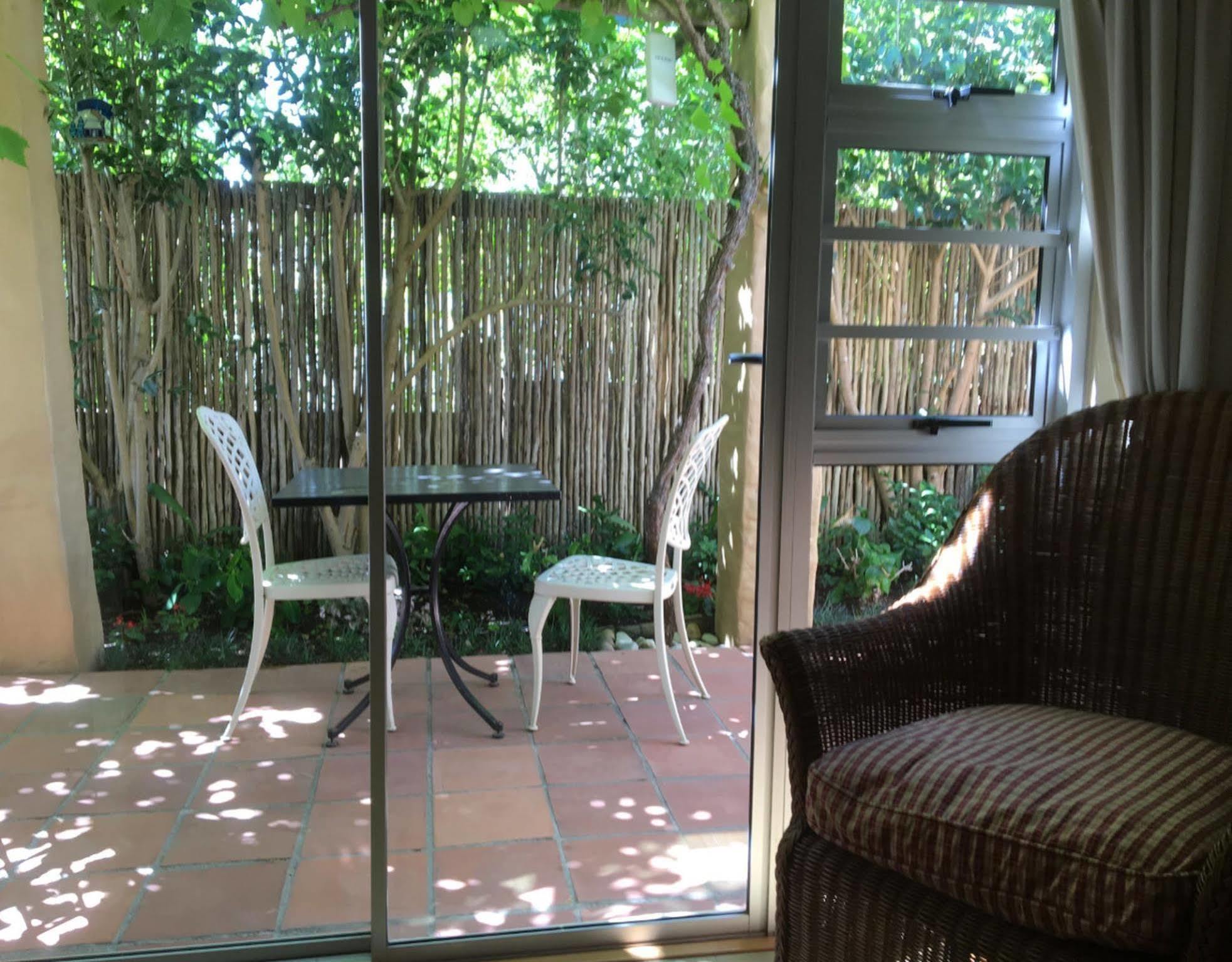 Casablanca Bed And Breakfast Stellenbosch Exterior foto